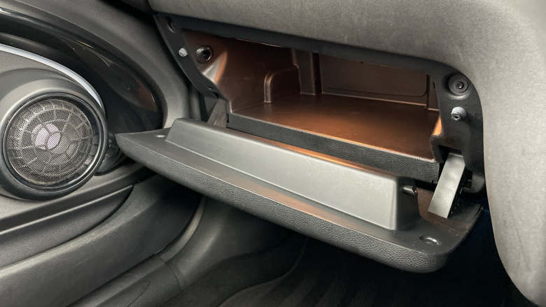 MINI Hatchback 1.5 Cooper Exclusive II 5dr Auto Petrol Hatchback